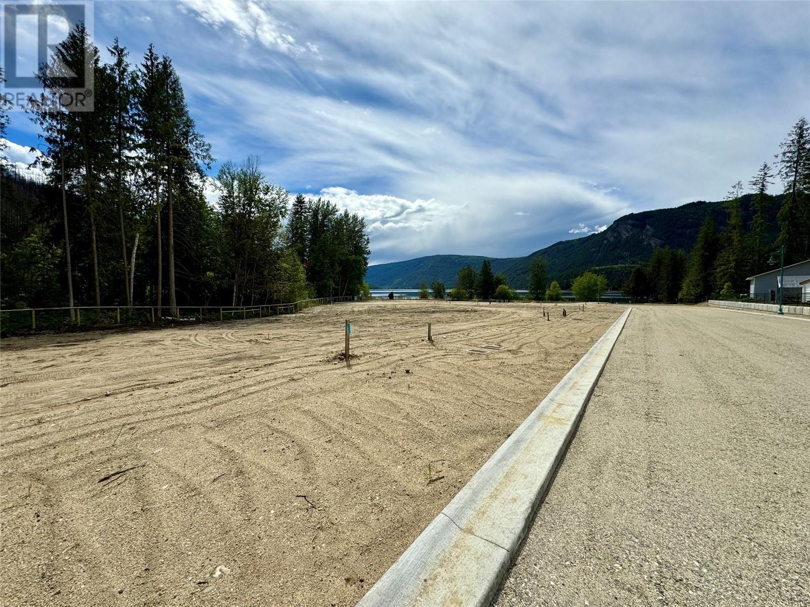 1 Sicamous Creek Road Unit# Pl 10, Sicamous, British Columbia  V0E 2V1 - Photo 24 - 10283133