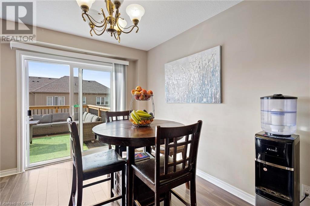 28 Jeffrey Drive, Guelph, Ontario  N1E 0M4 - Photo 10 - 40529005
