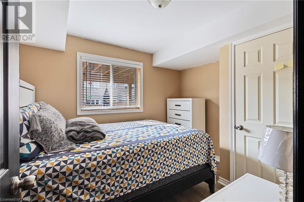 28 Jeffrey Drive, Guelph, Ontario  N1E 0M4 - Photo 25 - 40529005