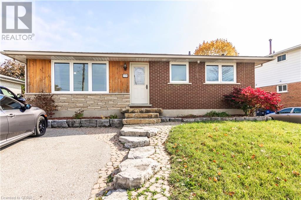 550 College Avenue W, Guelph, Ontario  N1G 1T5 - Photo 1 - 40528059