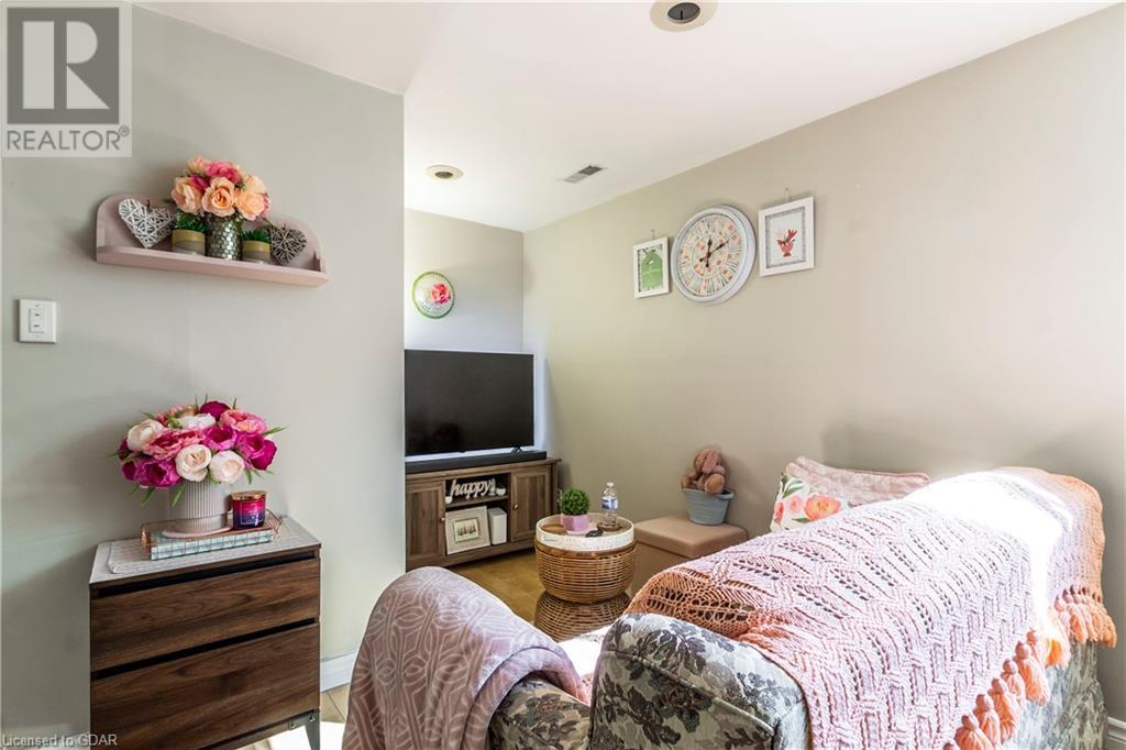 550 College Avenue W, Guelph, Ontario  N1G 1T5 - Photo 22 - 40528059