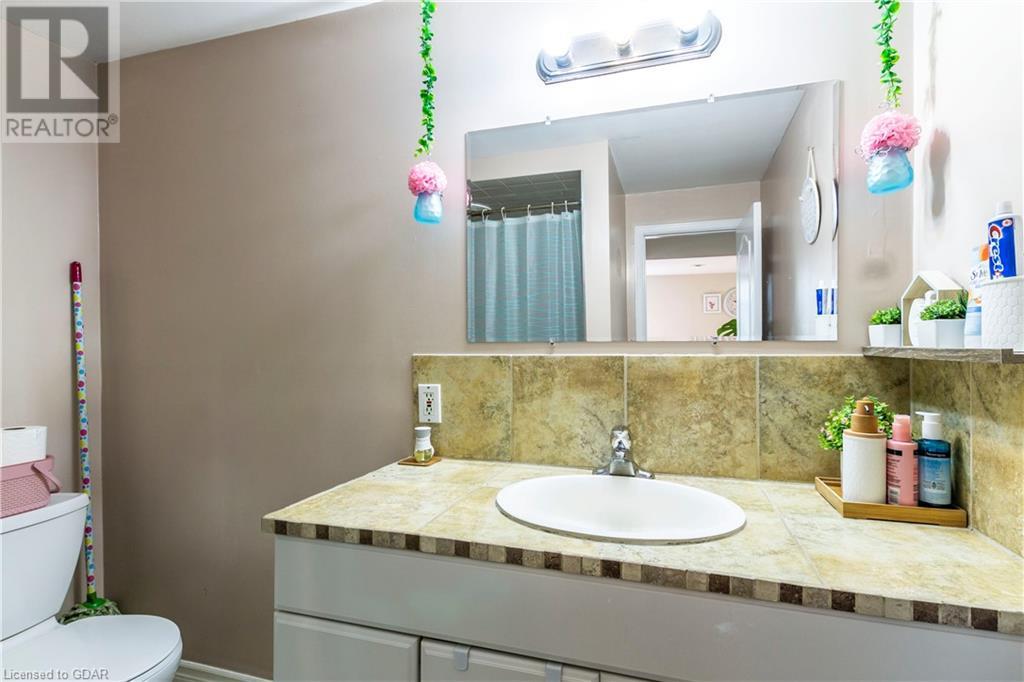 550 College Avenue W, Guelph, Ontario  N1G 1T5 - Photo 27 - 40528059