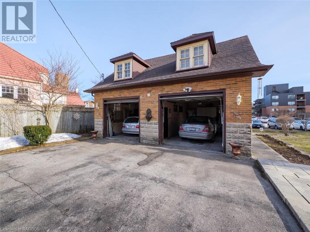 75 10th Street, Hanover, Ontario  N4N 1M9 - Photo 32 - 40528630