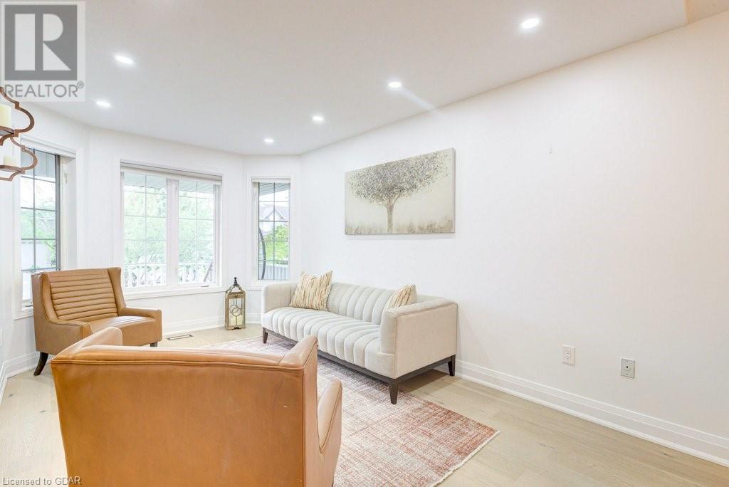 8 Hayward Crescent, Guelph, Ontario  N1G 5A5 - Photo 10 - 40529048