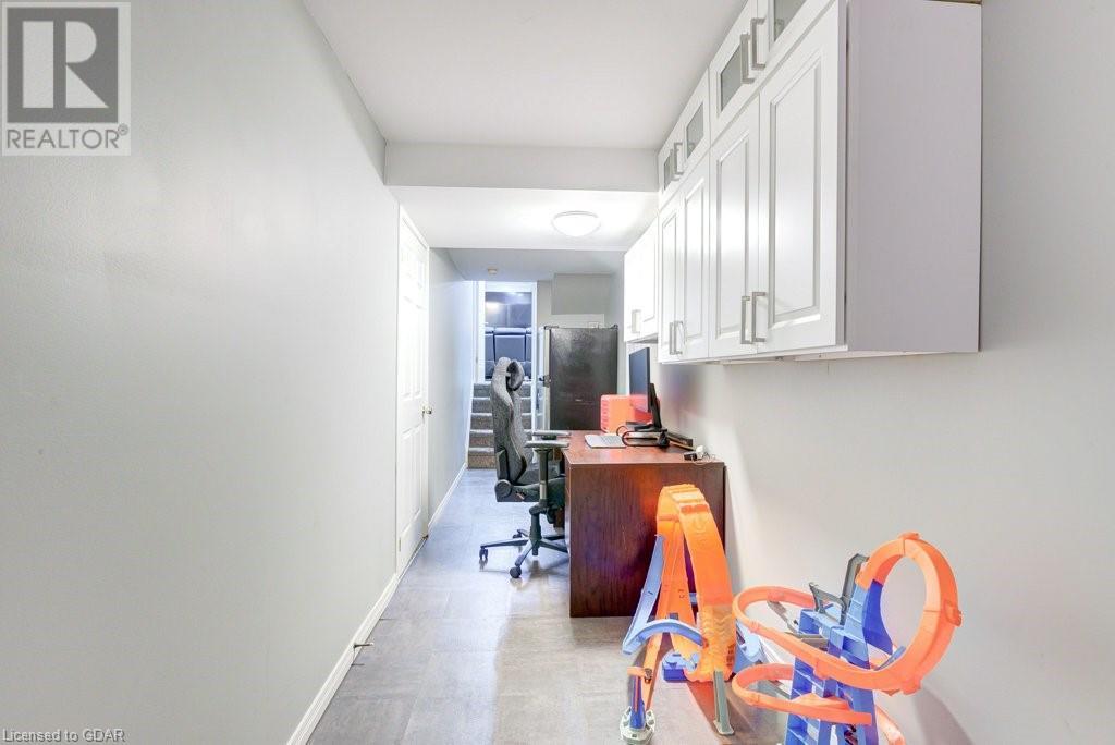 8 Hayward Crescent, Guelph, Ontario  N1G 5A5 - Photo 37 - 40529048