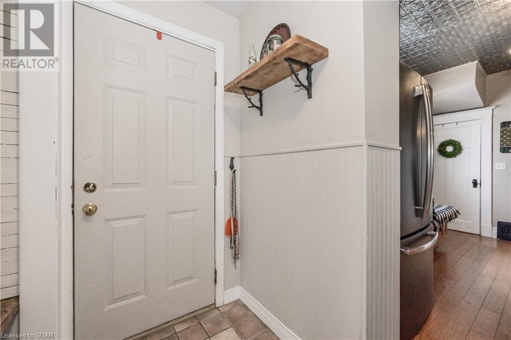 691 St Andrew Street W, Fergus, Ontario  N1M 1P7 - Photo 17 - 40529059