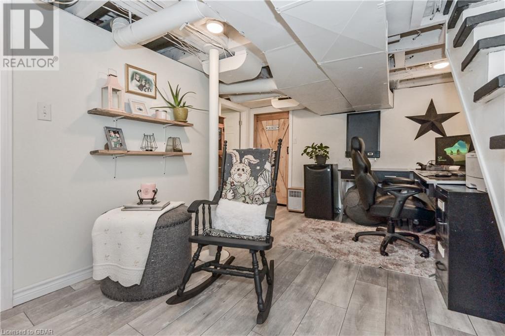 691 St Andrew Street W, Fergus, Ontario  N1M 1P7 - Photo 36 - 40529059