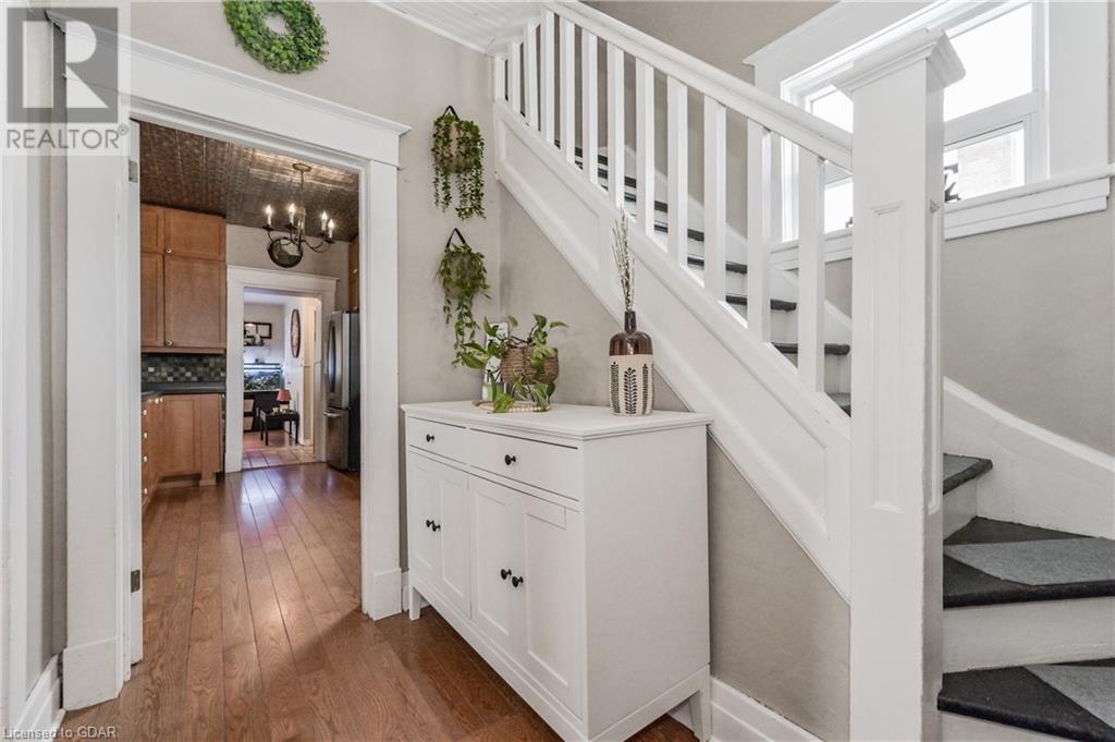 691 St Andrew Street W, Fergus, Ontario  N1M 1P7 - Photo 27 - 40529059