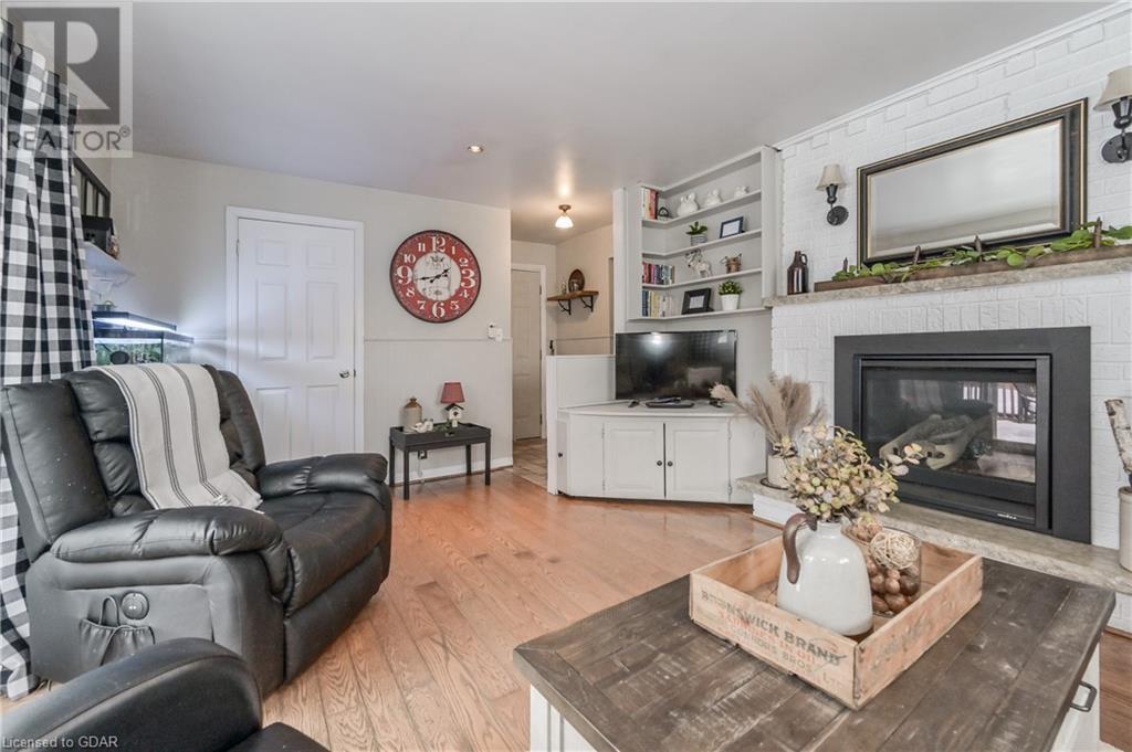 691 St Andrew Street W, Fergus, Ontario  N1M 1P7 - Photo 23 - 40529059