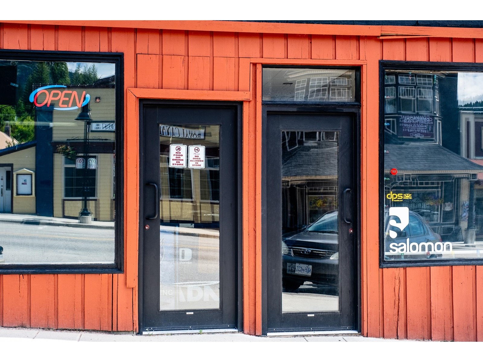 2080 Washington Street, Rossland, British Columbia  V0G 1Y0 - Photo 8 - 2474569