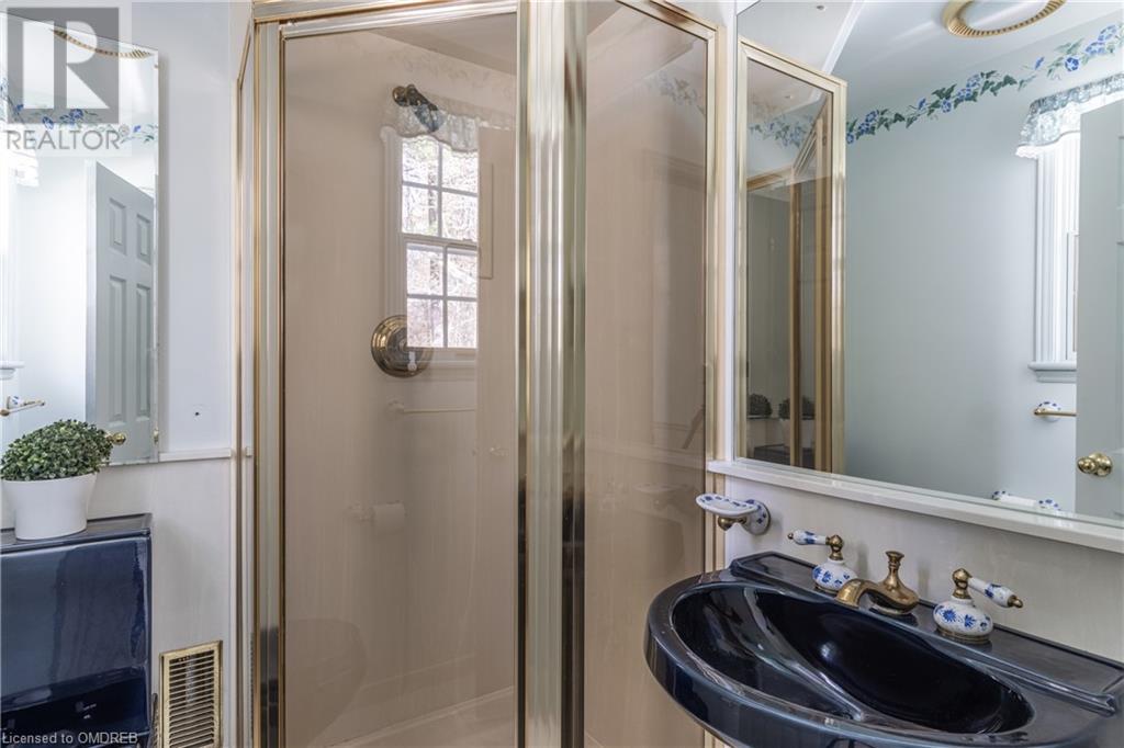 1296 Cumnock Crescent, Oakville, Ontario  L6J 2N7 - Photo 17 - 40529089