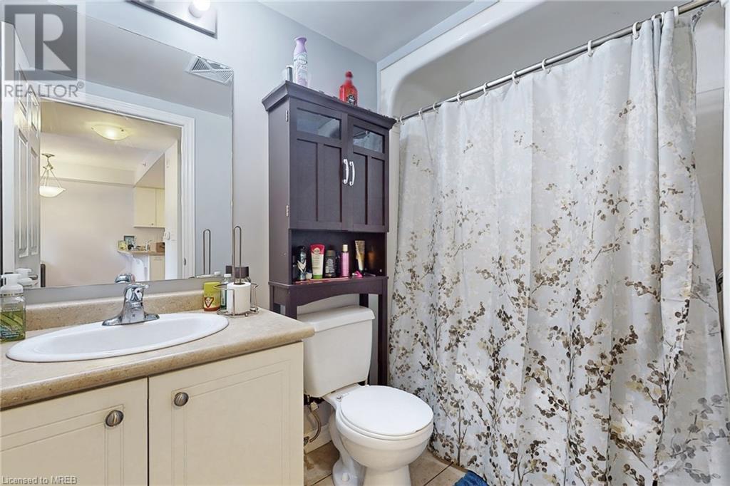 19 Waterford Drive Unit# 304, Guelph, Ontario  N1L 0G8 - Photo 16 - 40529046