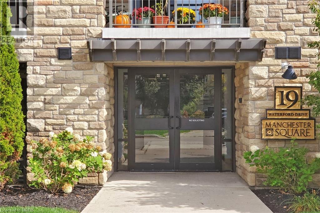 19 Waterford Drive Unit# 304, Guelph, Ontario  N1L 0G8 - Photo 3 - 40529046