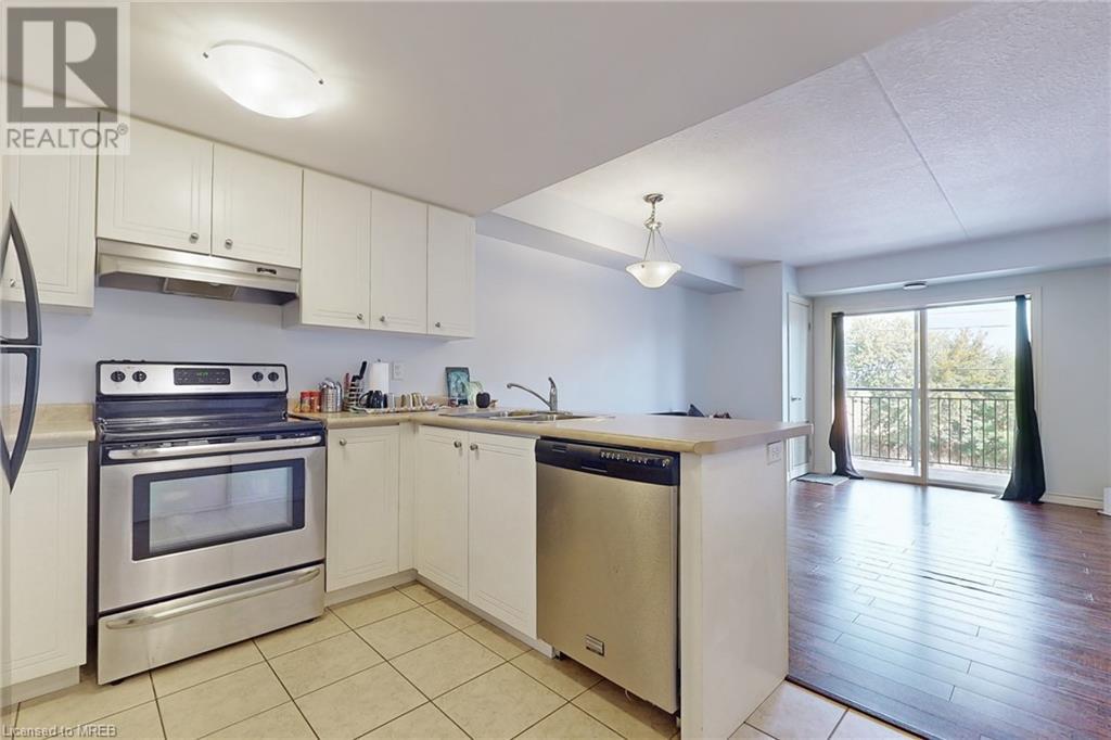 19 Waterford Drive Unit# 304, Guelph, Ontario  N1L 0G8 - Photo 9 - 40529046