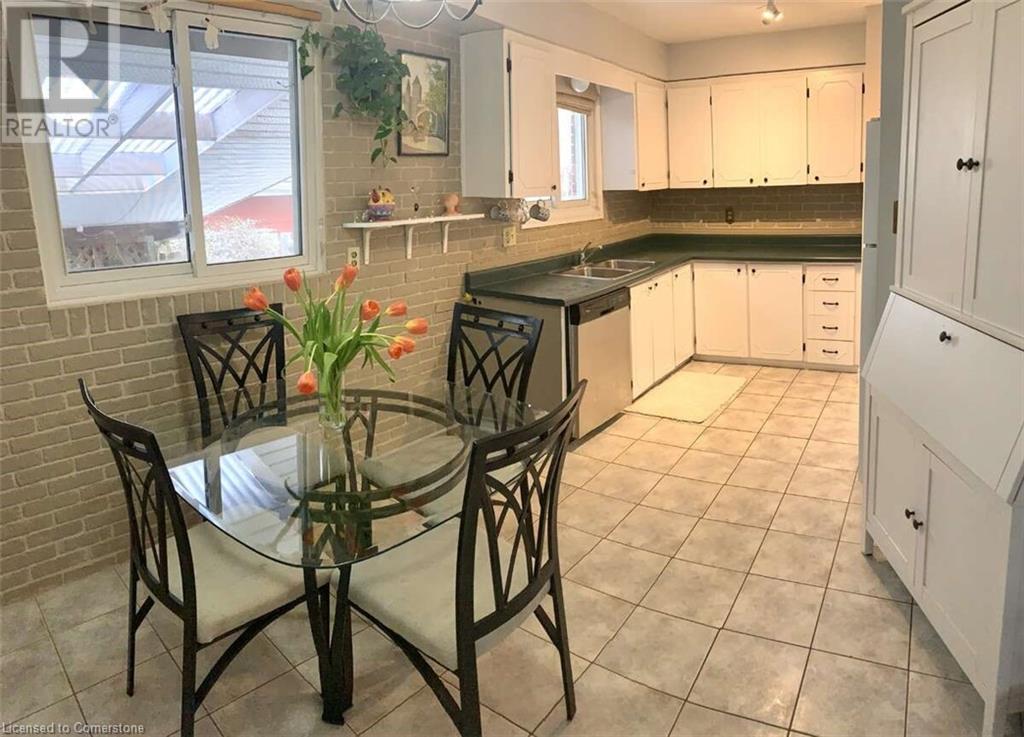 18 Jackson Heights, Port Dover, Ontario  N0A 1N5 - Photo 5 - 40529107