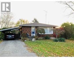 18 JACKSON Heights Port Dover