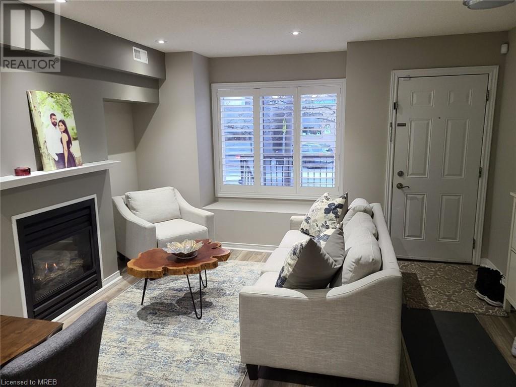 208 Niagara Street Unit# 8, Toronto, Ontario  M6J 3W5 - Photo 2 - 40529120