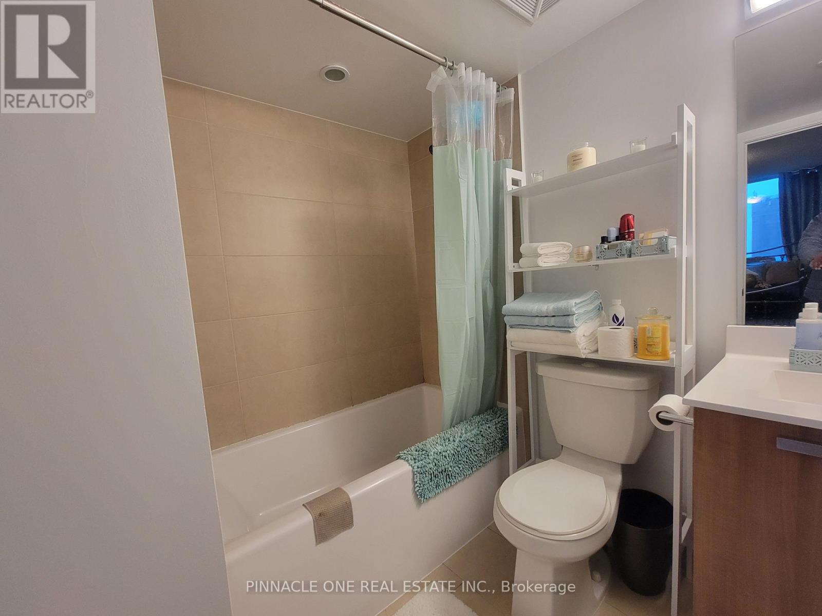 #324 -275 Village Green Sq, Toronto, Ontario  M1S 0L8 - Photo 15 - E7349254