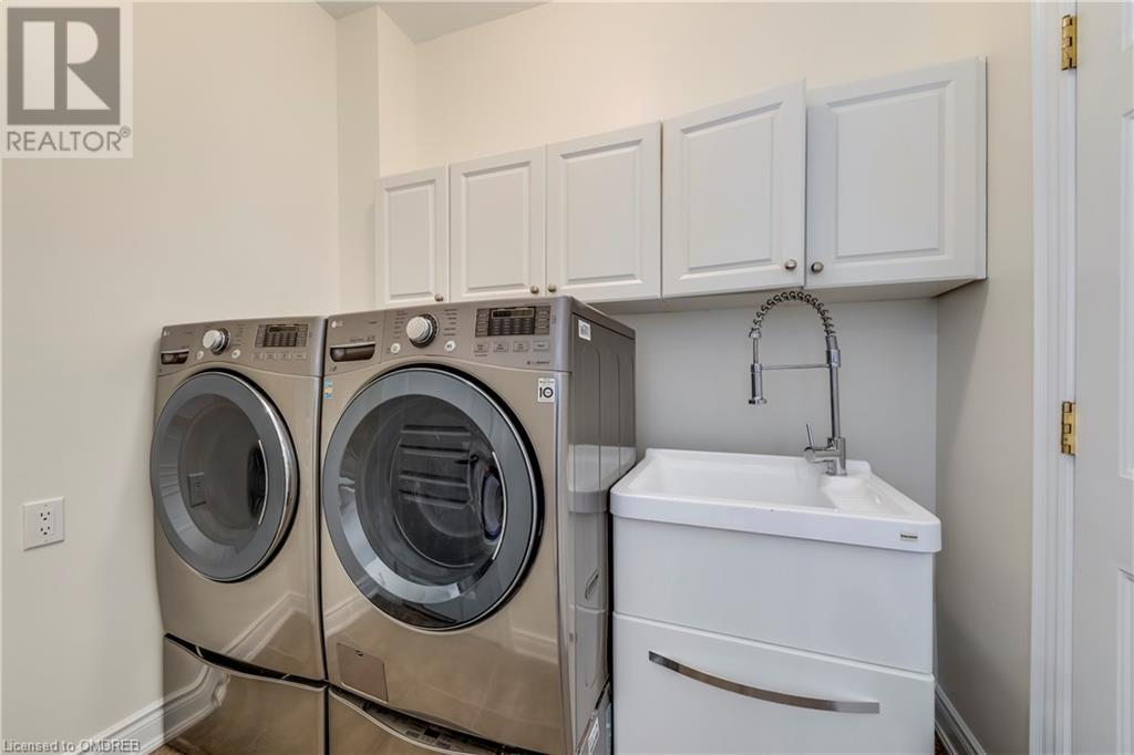 285 Great Lakes Boulevard, Oakville, Ontario  L6L 6V2 - Photo 12 - 40528687