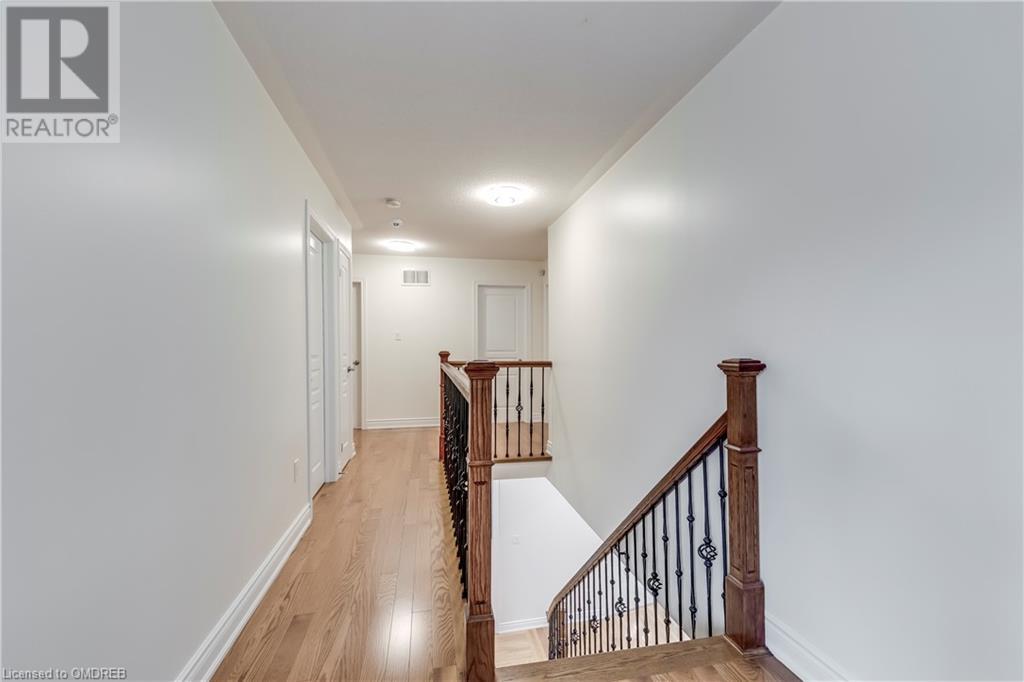 285 Great Lakes Boulevard, Oakville, Ontario  L6L 6V2 - Photo 14 - 40528687