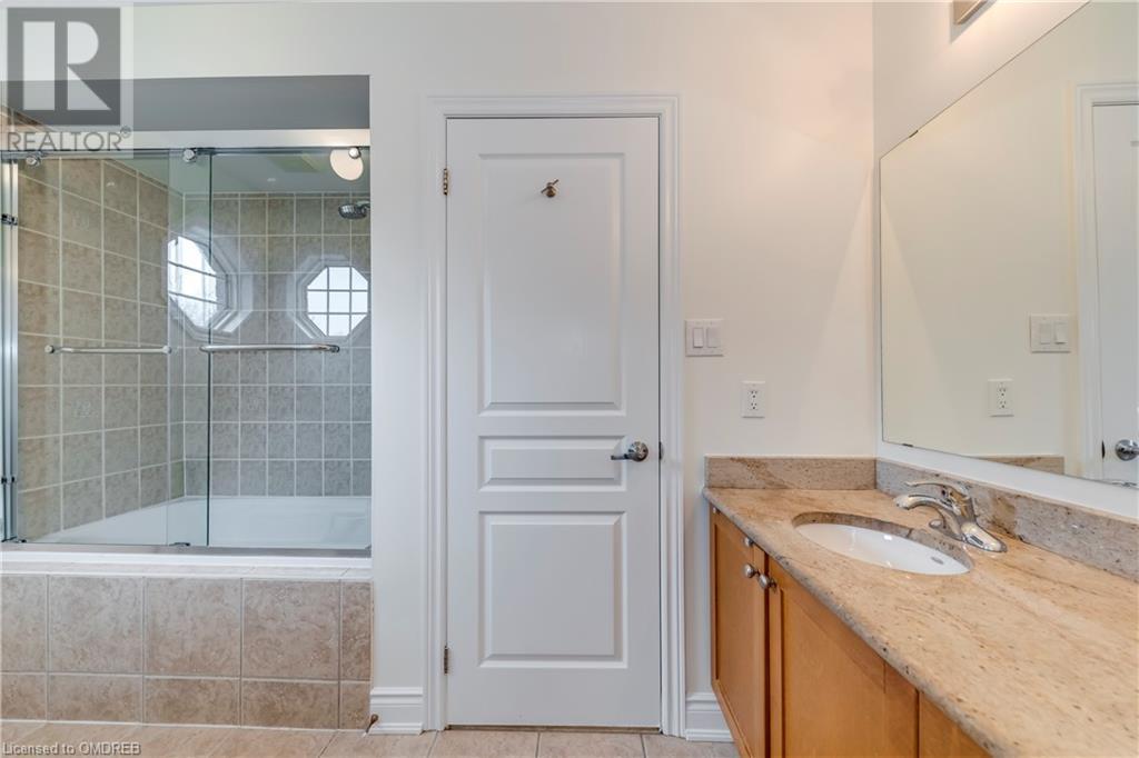 285 Great Lakes Boulevard, Oakville, Ontario  L6L 6V2 - Photo 20 - 40528687