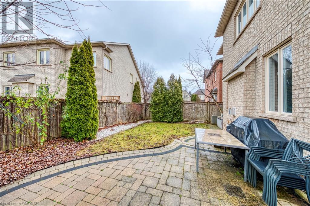 285 Great Lakes Boulevard, Oakville, Ontario  L6L 6V2 - Photo 38 - 40528687