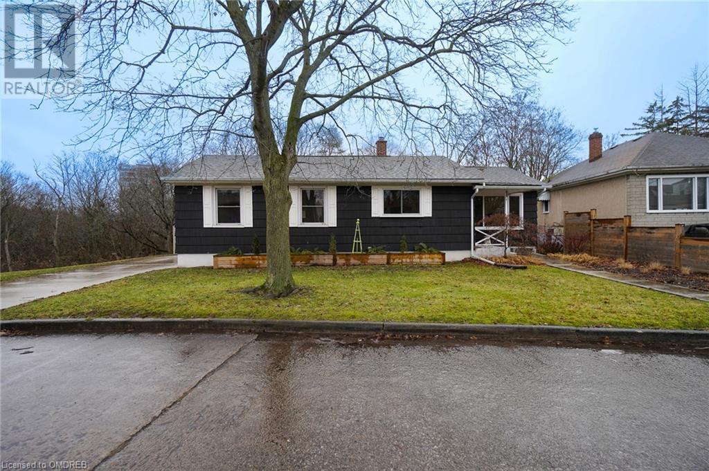 28 Cliff Road, St. Catharines, Ontario  L2R 3W1 - Photo 2 - 40526990