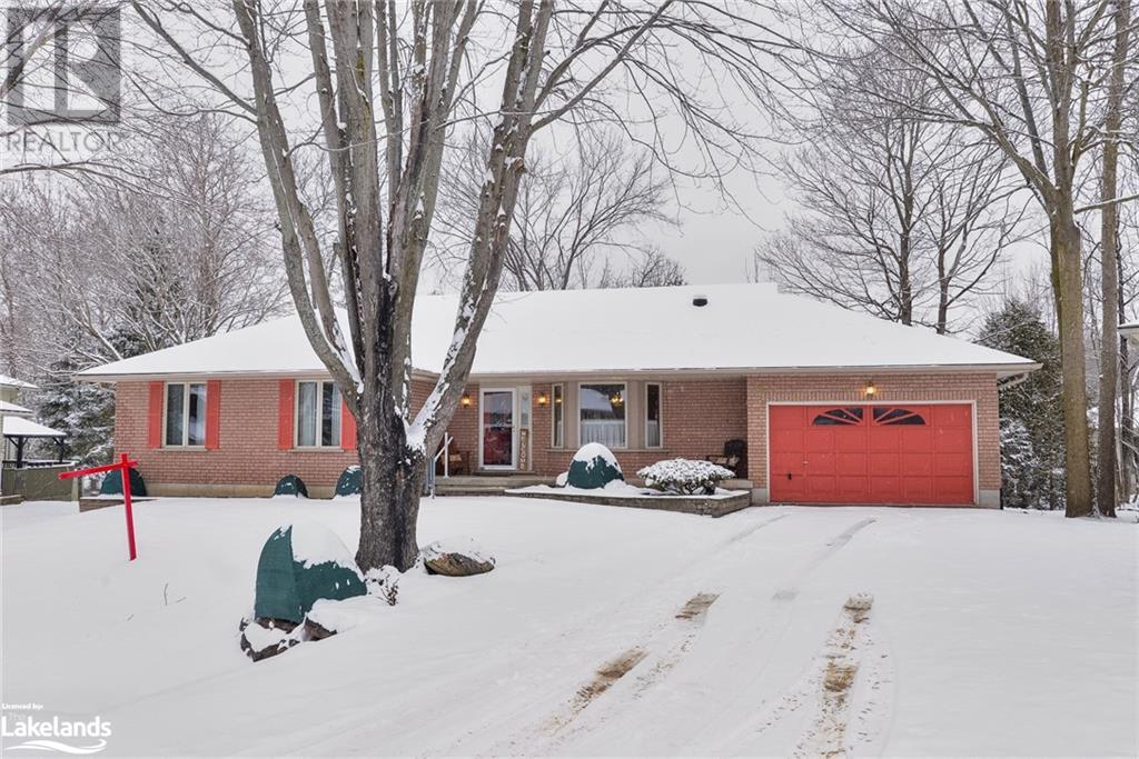 31 John Street, Coldwater, Ontario  L0K 1E0 - Photo 1 - 40519042