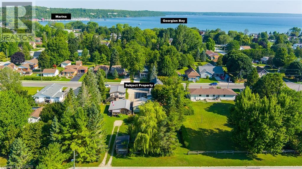 555 Mary Street, Wiarton, Ontario  N0H 2T0 - Photo 1 - 40527298