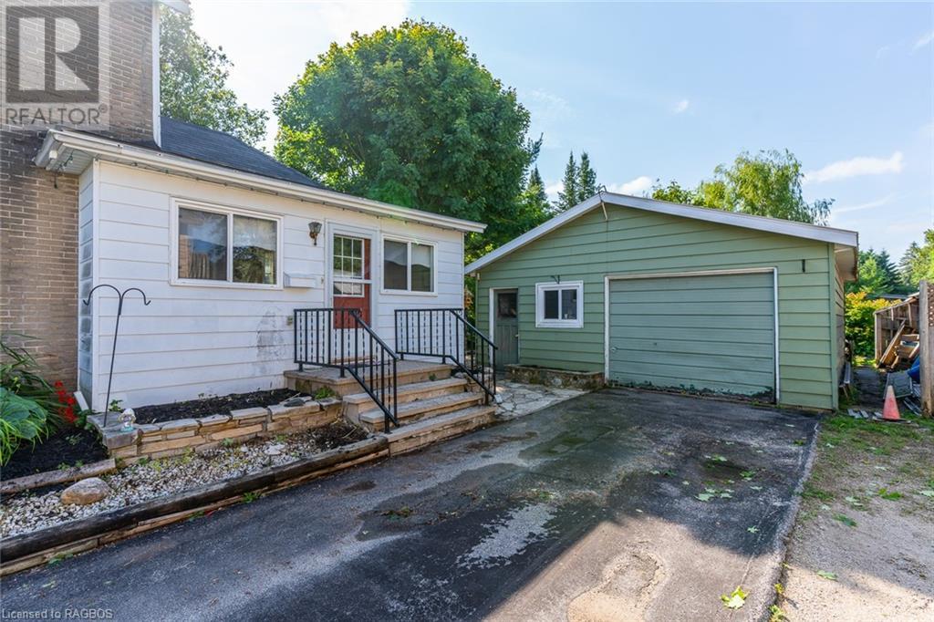 555 Mary Street, Wiarton, Ontario  N0H 2T0 - Photo 4 - 40527298