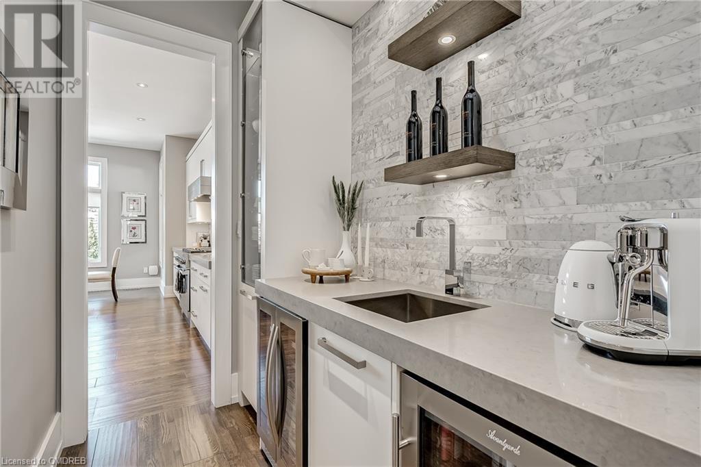 1023 Melvin Avenue, Oakville, Ontario  L6J 2V8 - Photo 6 - 40528881