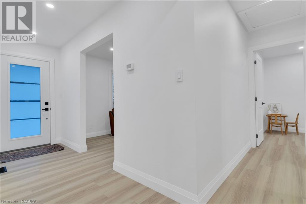 720 John Street W, Listowel, Ontario  N4W 3M9 - Photo 18 - 40529138