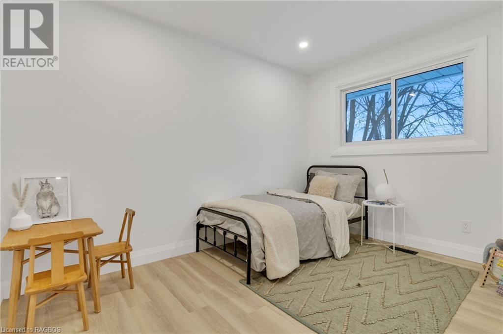 720 John Street W, Listowel, Ontario  N4W 3M9 - Photo 22 - 40529138