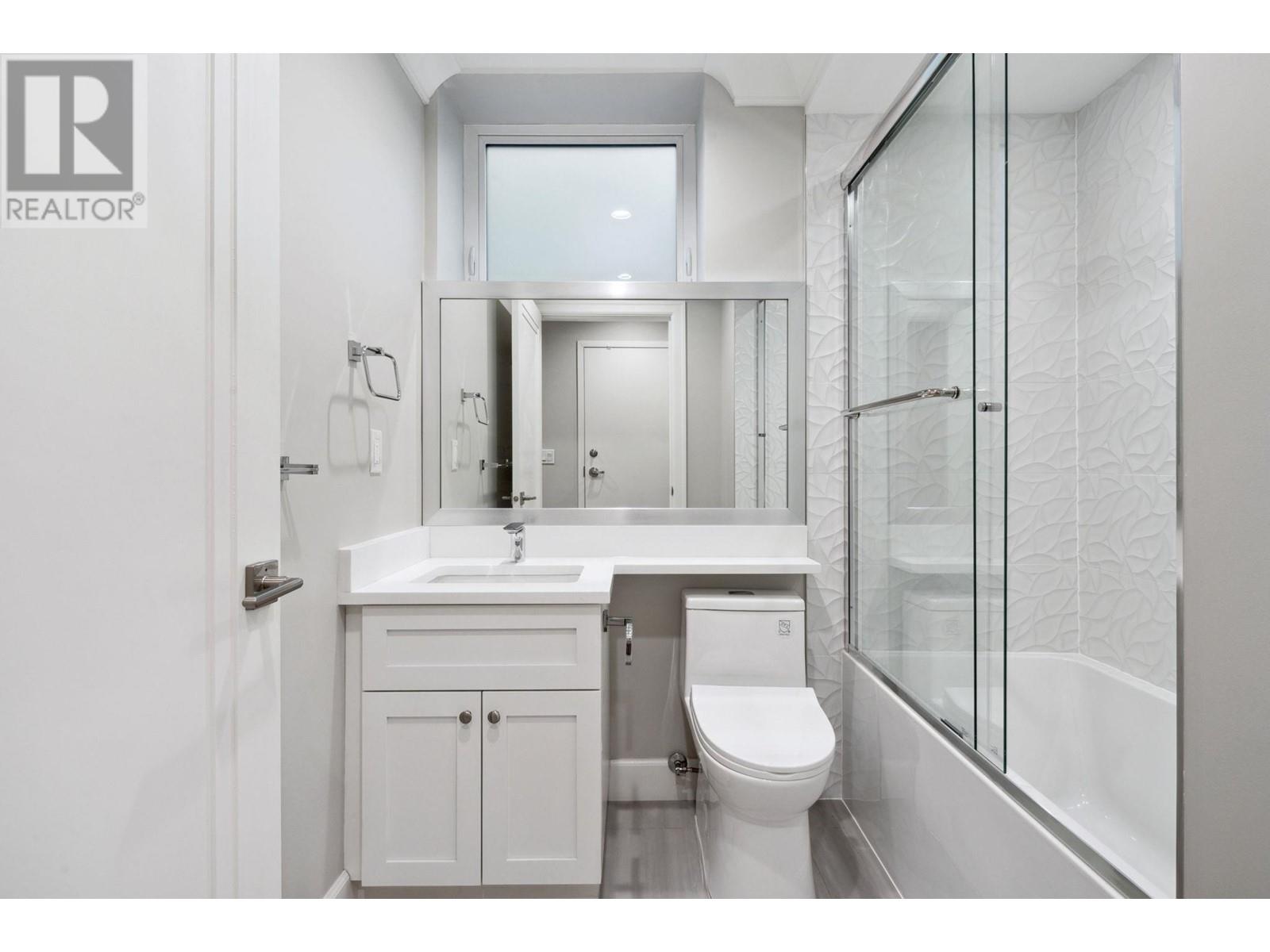 7032 Stirling Street, Vancouver, British Columbia  V5P 4H5 - Photo 16 - R2841457