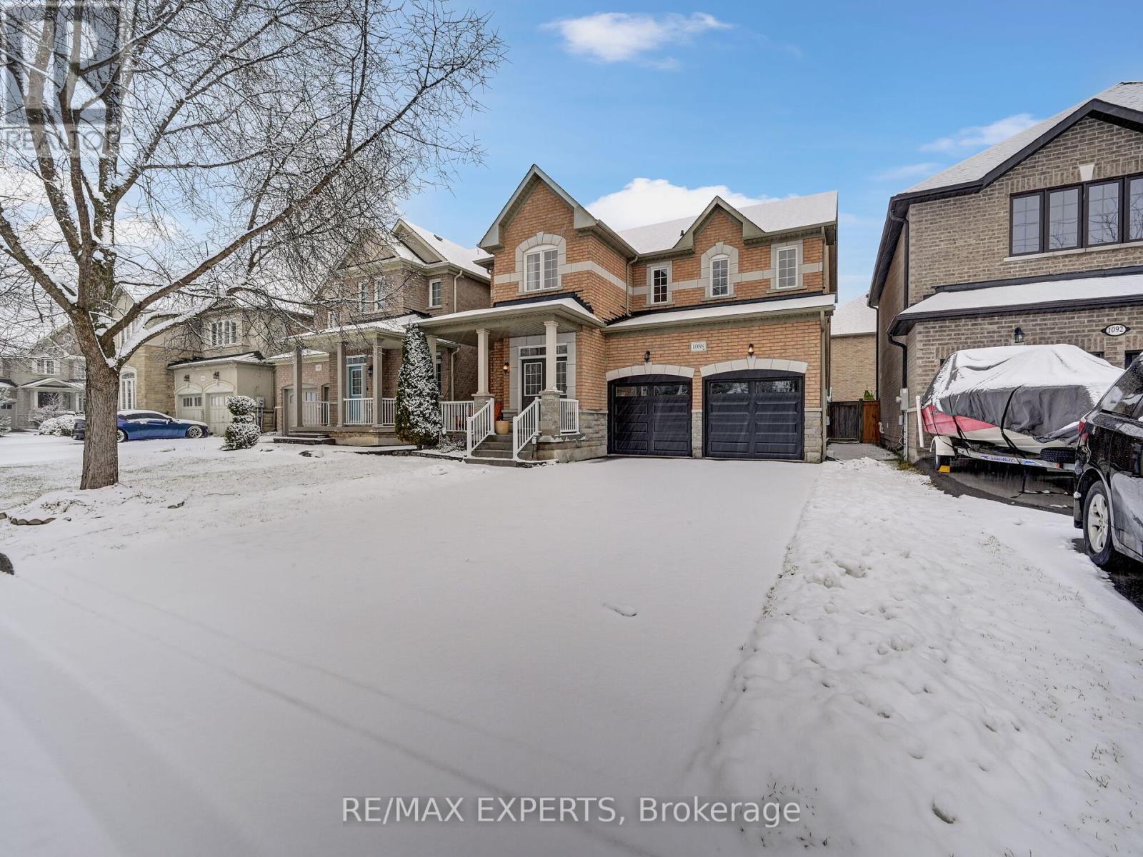 1088 Warby Tr, Newmarket, Ontario  L3X 3H7 - Photo 2 - N7399110