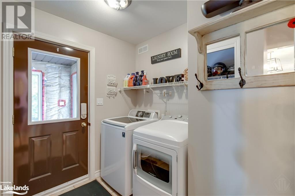 1518 Lone Pine Drive, Bracebridge, Ontario  P1L 1X4 - Photo 14 - 40529315