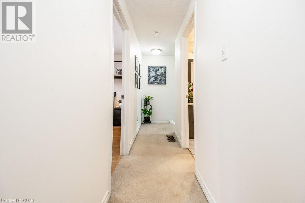 376 Ironwood Road, Guelph, Ontario  N1G 3N8 - Photo 14 - 40528097