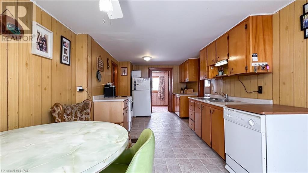 227 Prince Alfred Street, Centralia, Ontario  N0M 1K0 - Photo 5 - 40528829