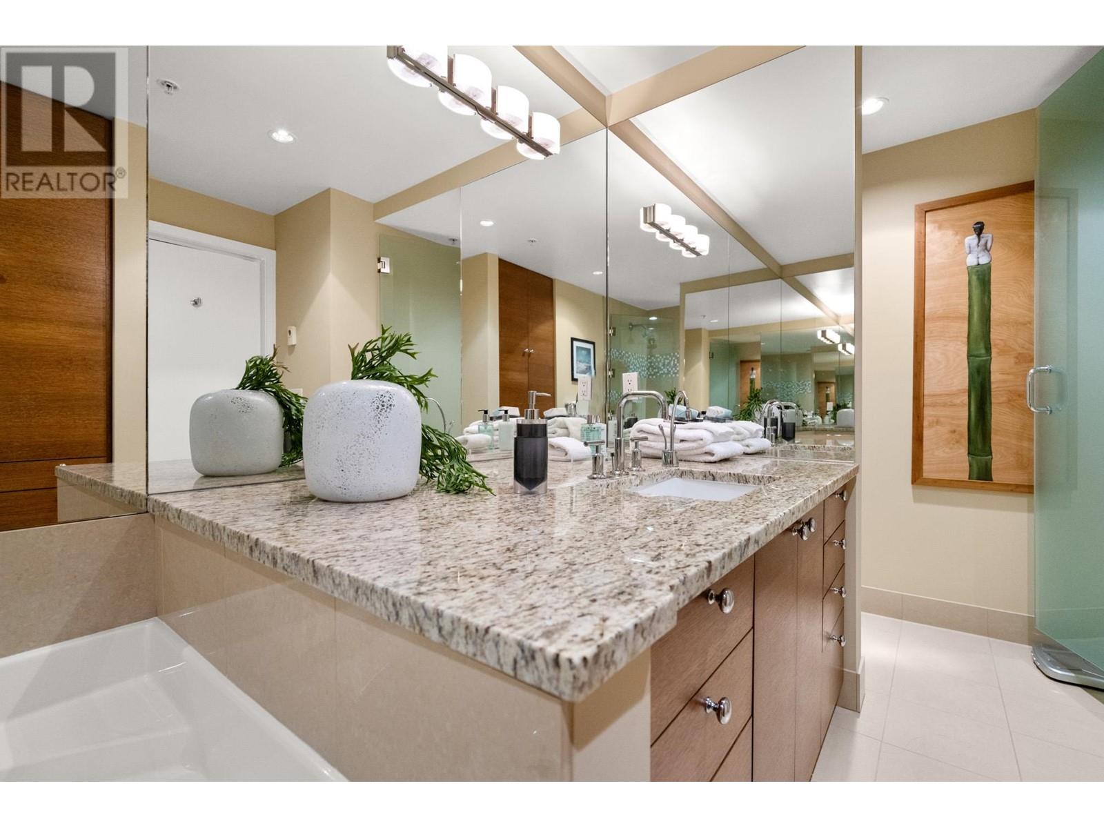 Ph7 618 Abbott Street, Vancouver, British Columbia  V6B 0B9 - Photo 32 - R2841472