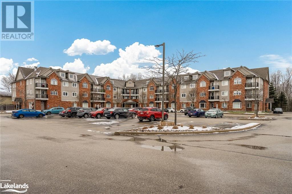 16 WESTBURY Road Unit# 101, wasaga beach, Ontario