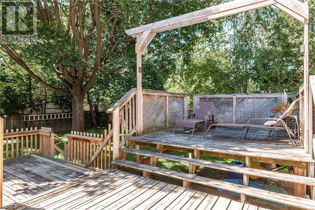 475 Ontario Street, Stratford, Ontario  N5A 3J1 - Photo 24 - 40529473