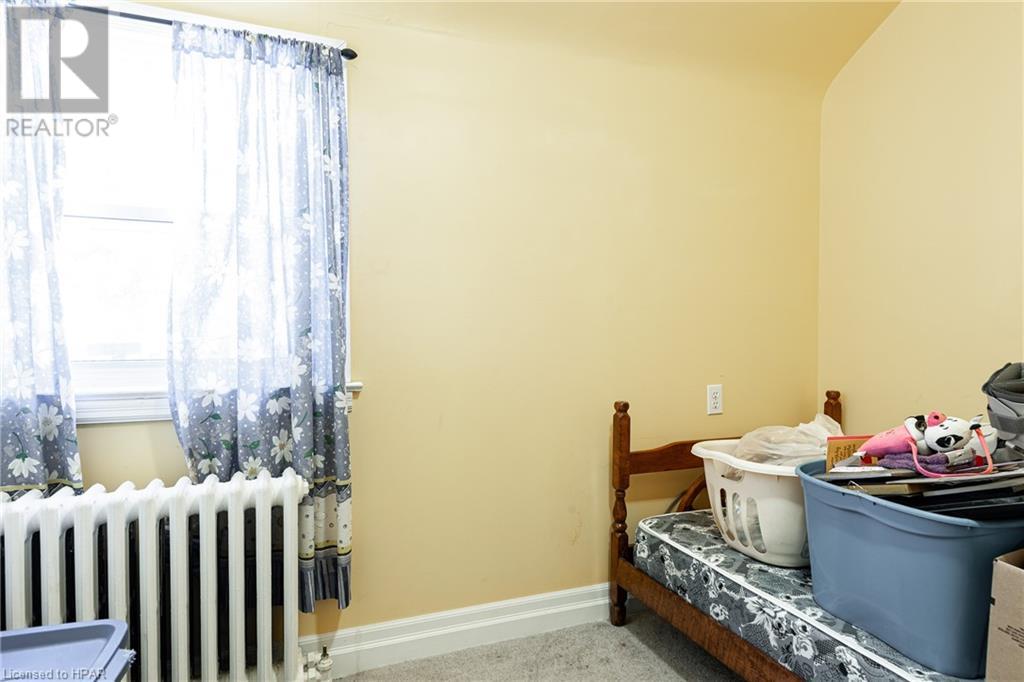 475 Ontario Street, Stratford, Ontario  N5A 3J1 - Photo 6 - 40529473