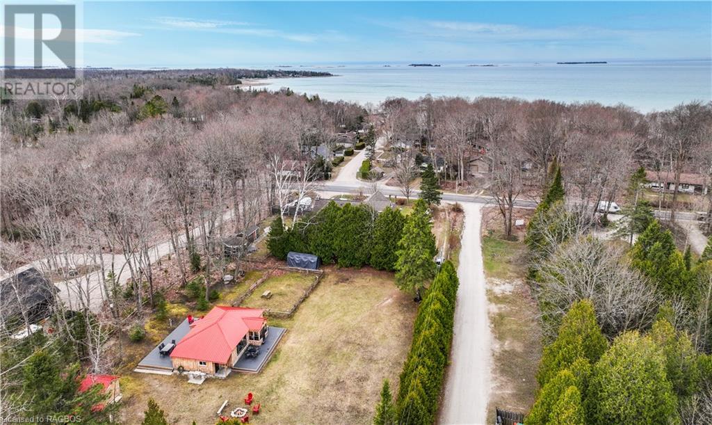 426 HURON Road, red bay, Ontario