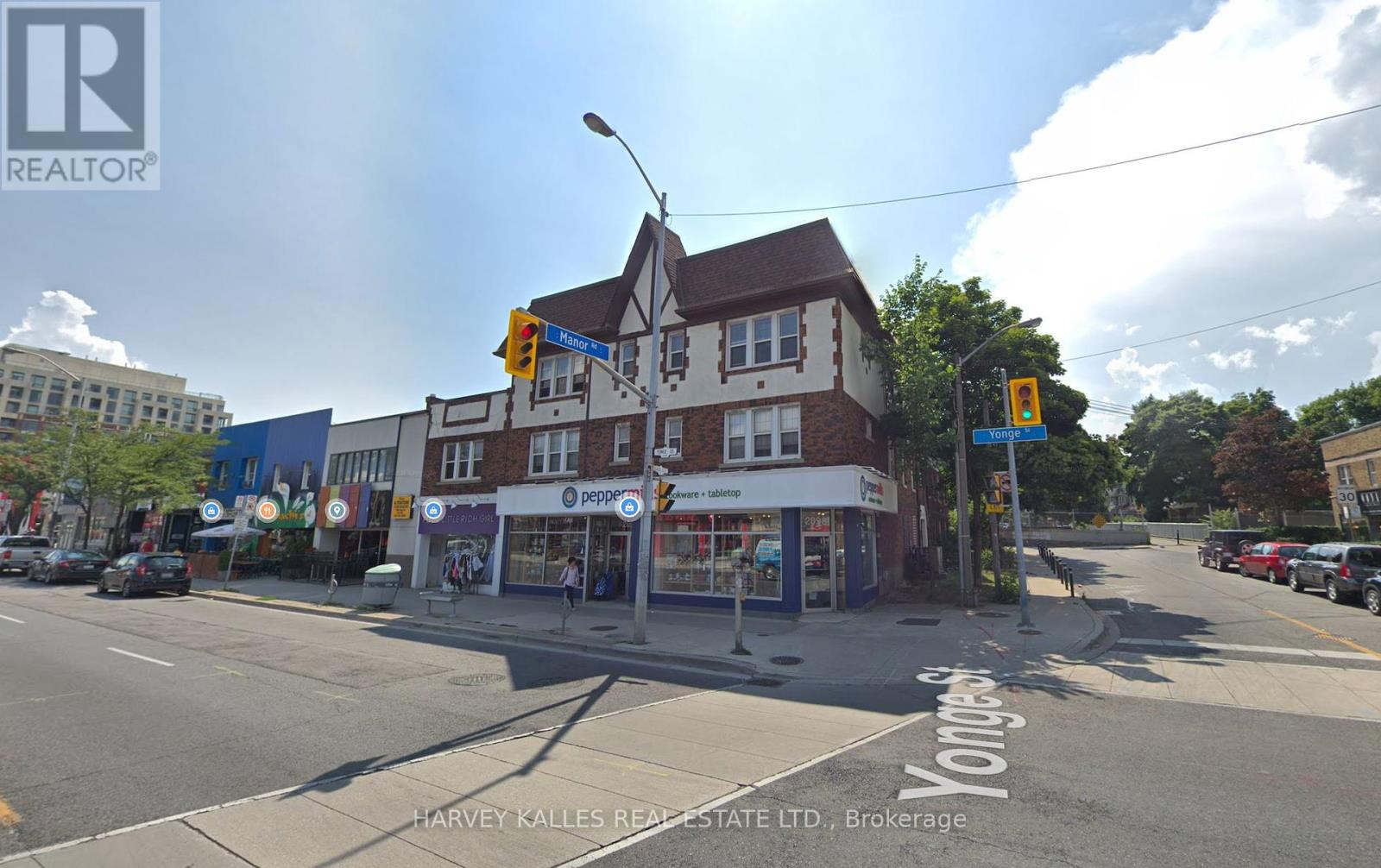 2098 Yonge St, Toronto, Ontario  M4S 2A3 - Photo 1 - C7399934