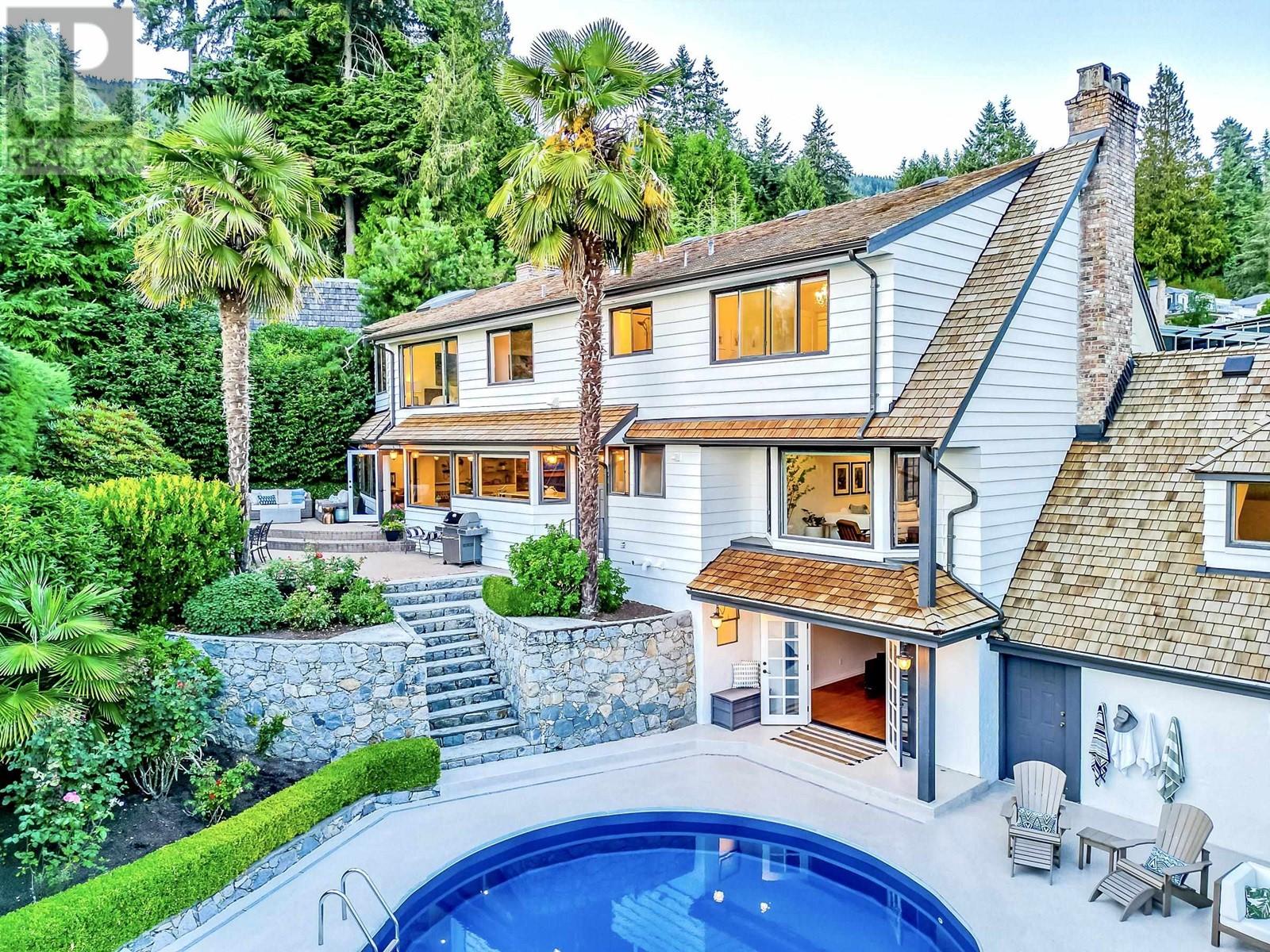 3047 Spencer Close, West Vancouver, British Columbia  V7V 4R8 - Photo 2 - R2841568