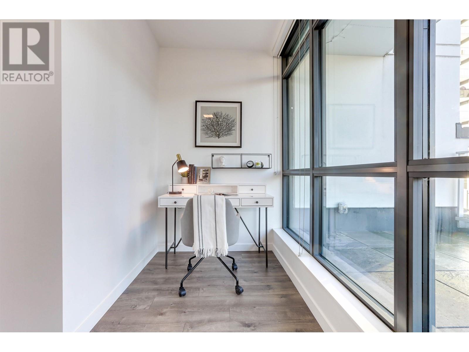 301 4488 Juneau Street, Burnaby, British Columbia  V5C 0M4 - Photo 9 - R2841687