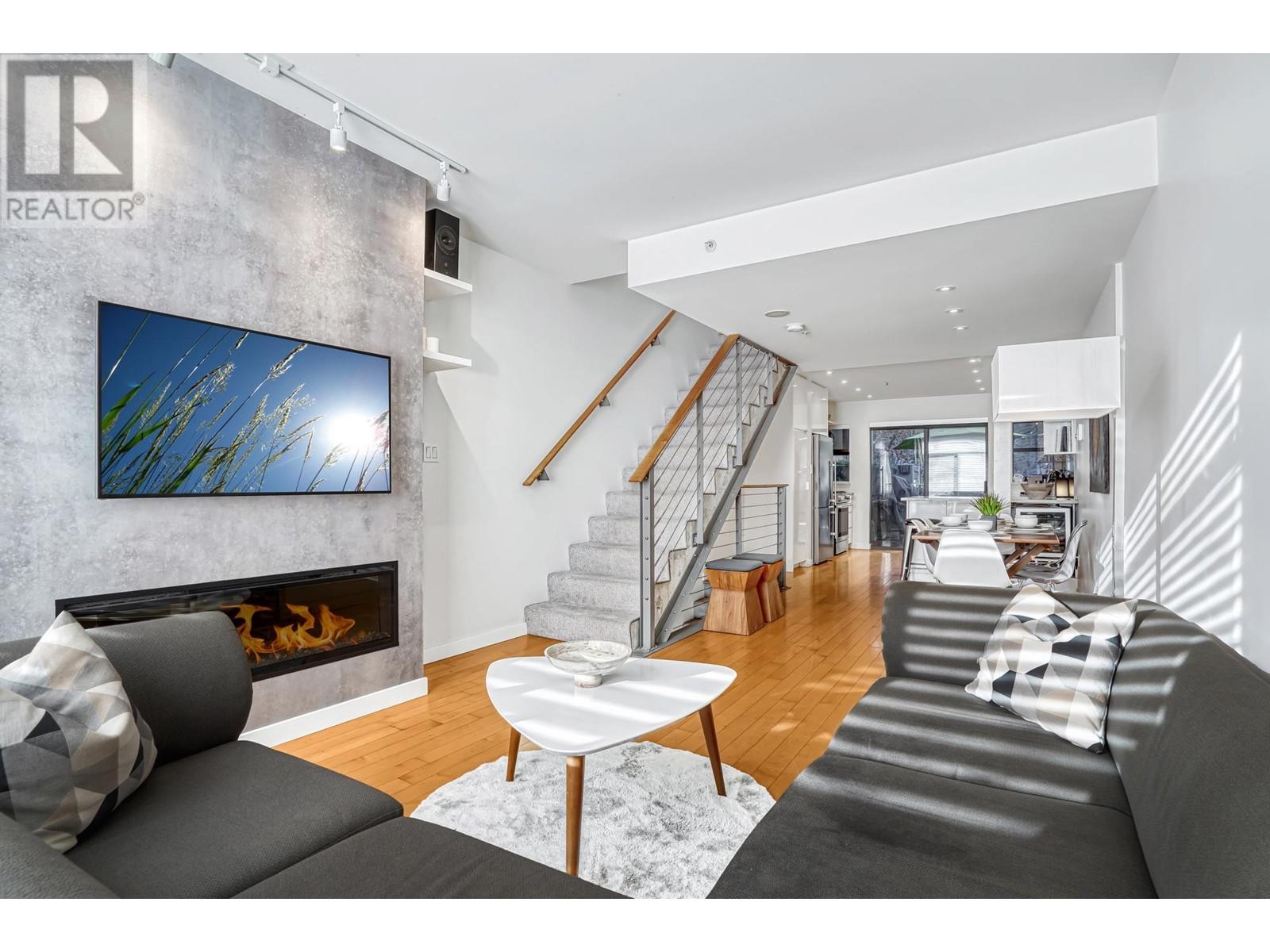 987 Beatty Street, Vancouver, British Columbia  V6Z 3C5 - Photo 1 - R2841841