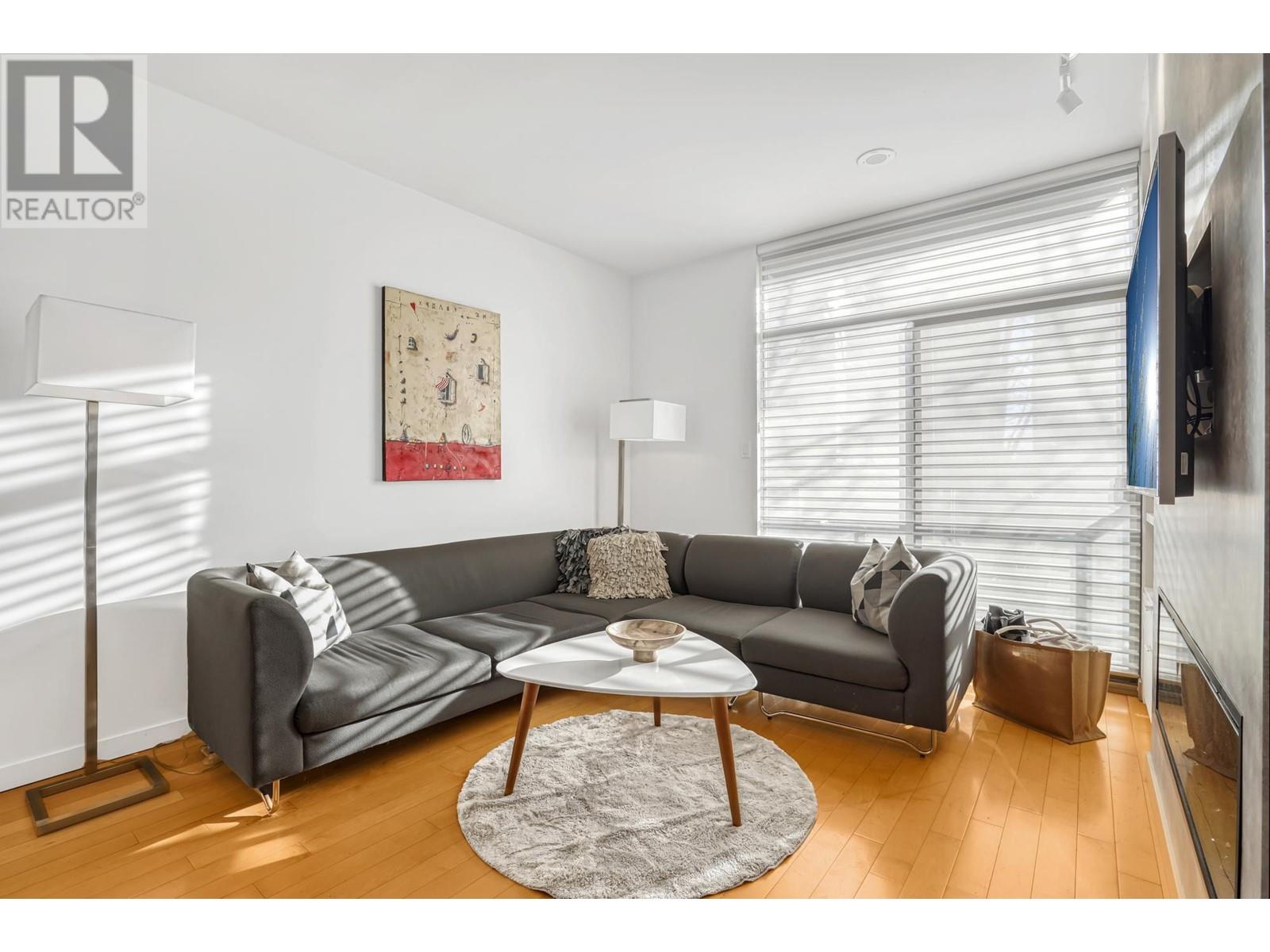 987 Beatty Street, Vancouver, British Columbia  V6Z 3C5 - Photo 3 - R2841841