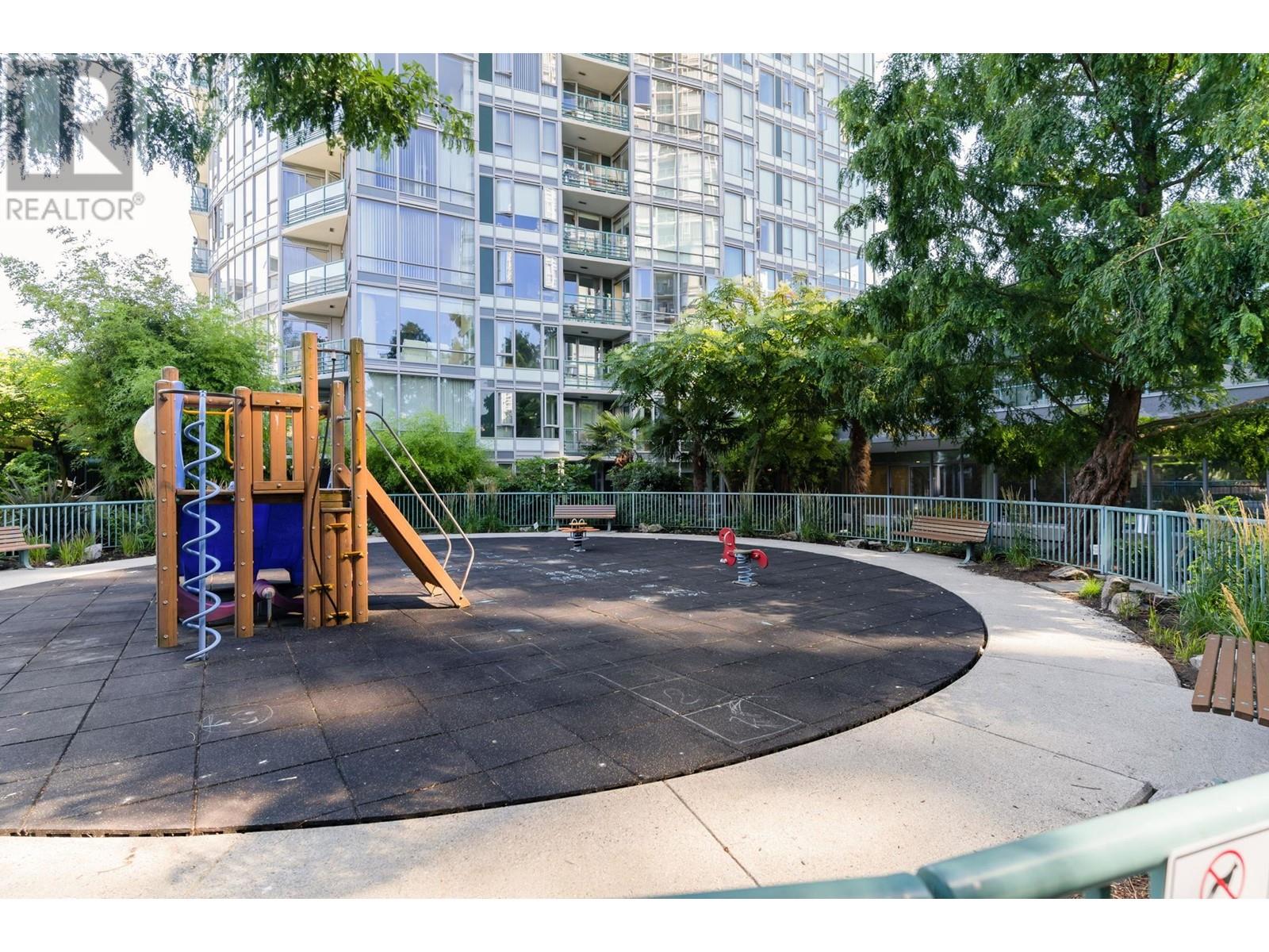 1003 1067 Marinaside Crescent, Vancouver, British Columbia  V6Z 3A4 - Photo 21 - R2841869