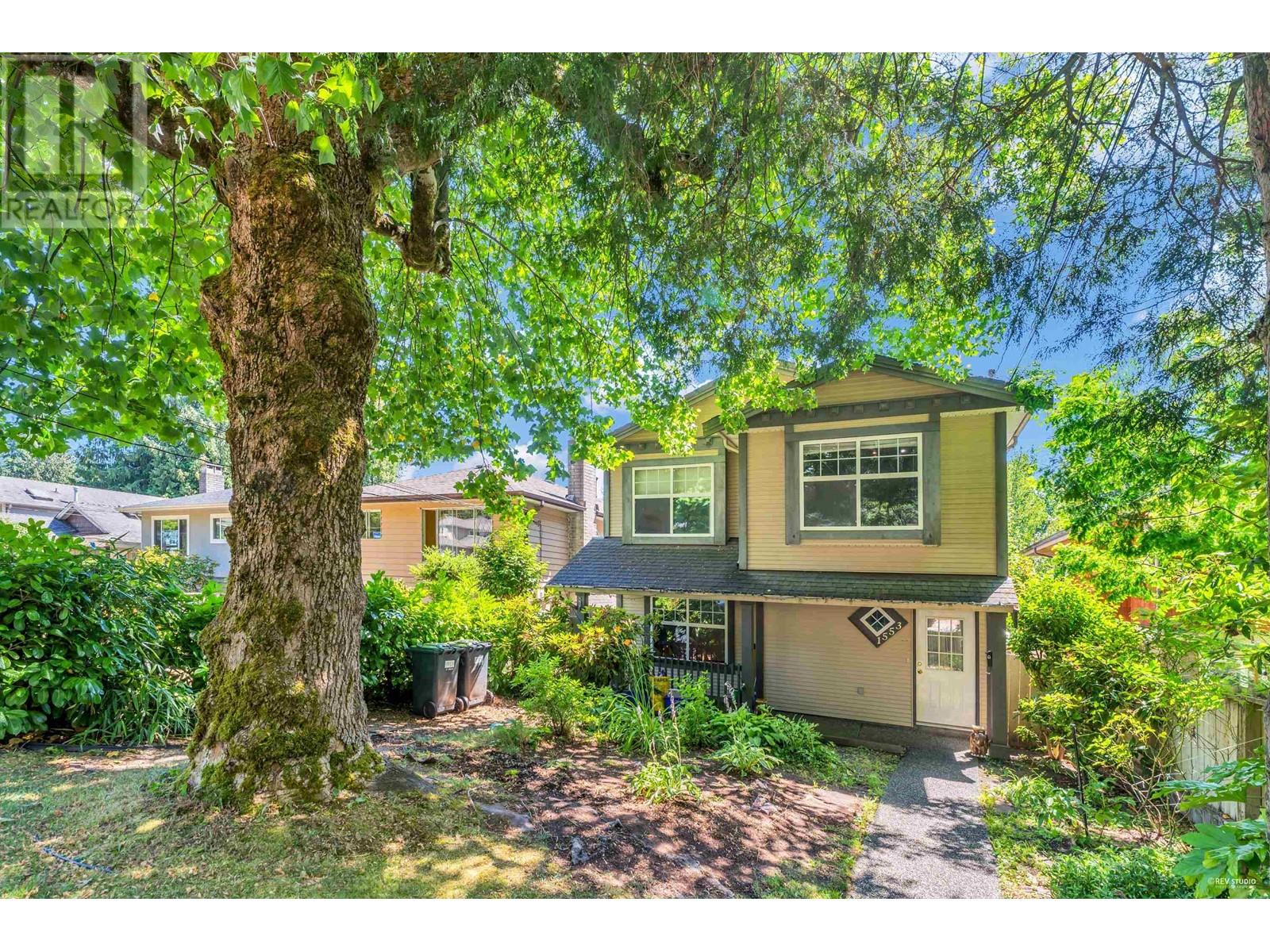 1553 Burrill Avenue, North Vancouver, British Columbia  V7K 1L8 - Photo 1 - R2841793